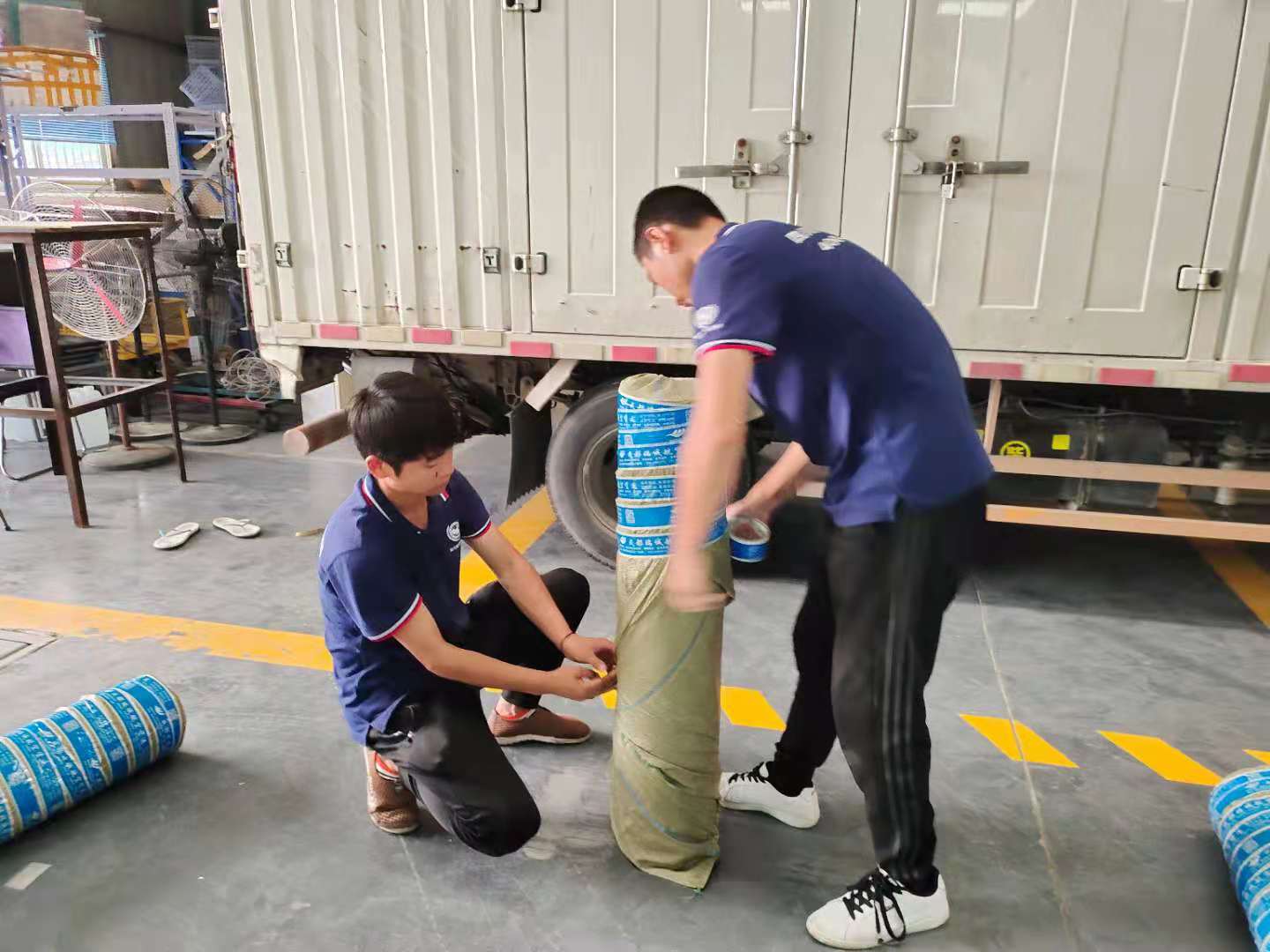 成都航空貨運部聯系電話是多少？